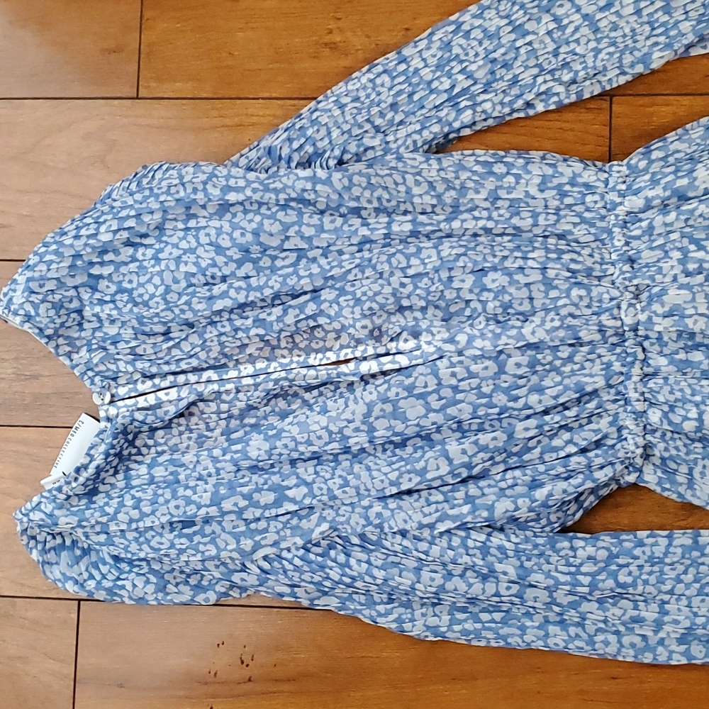 Romper - Picture 3 of 4